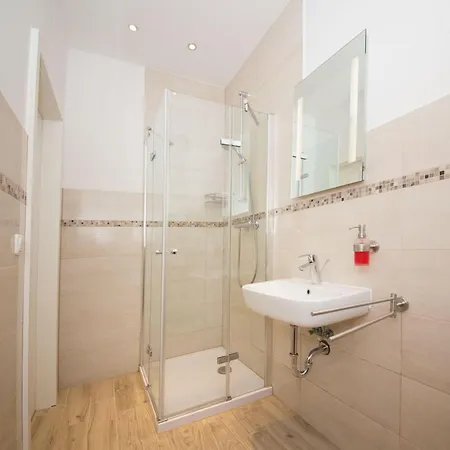 Apartment-12 Апартаменты Karschau
